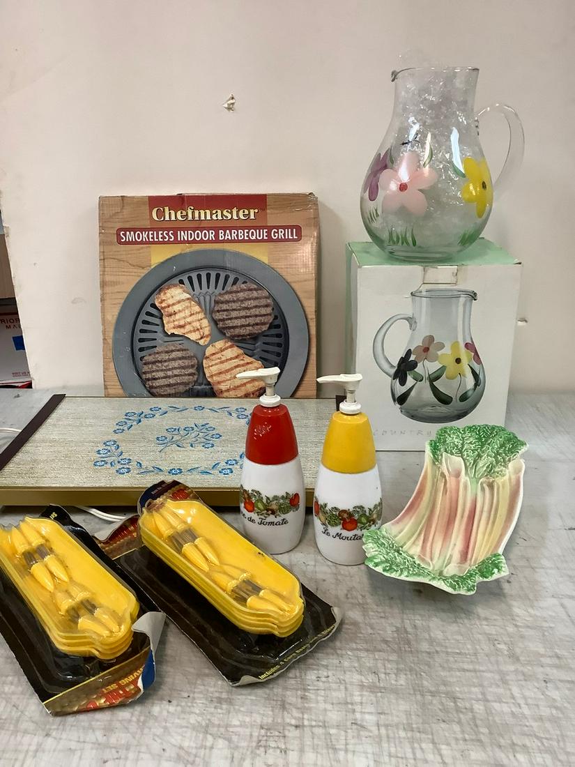 Vintage Warming Tray, Smokeless Indoor Barbeque Grill, Vintage Ketchup and Mustard Dispenser and (1 of 1)