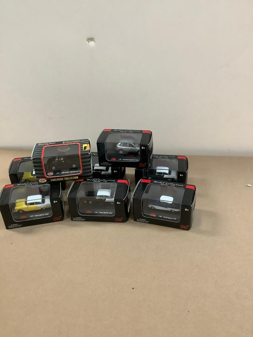 Lot of Model Collection Malibu International Ltd. Cars Scales 1:87 and More NIB: Lot of Model Collection Malibu International Ltd. Cars Scales 1:87 and More NIB