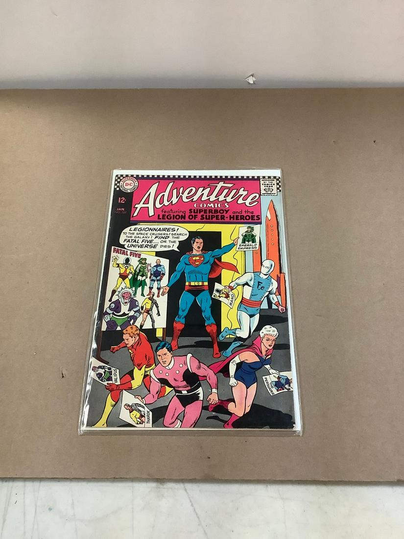 Vintage 1967 DC Superman Adventure Comics Book No. 352 (1 of 1)
