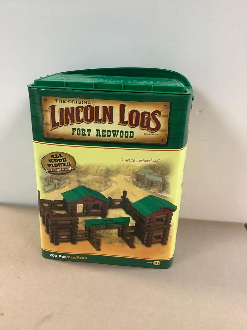 Sealed The Original Lincoln Logs Fort Rewood Building Set: Sealed The Original Lincoln Logs Fort Rewood Building Set