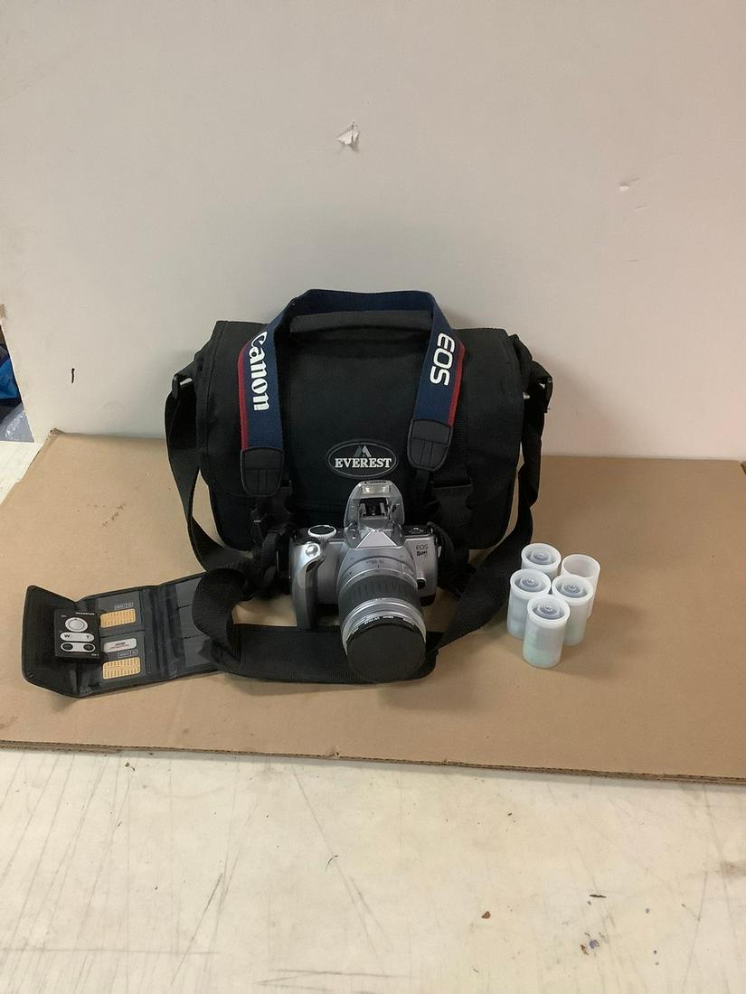 Canon EOS Rebel Ti Camera with Film, Remote and Carry Bag (1 of 1)