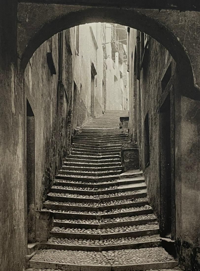 Alfred Stieglitz - A Street in Bellagio, 1894 (1 of 1)