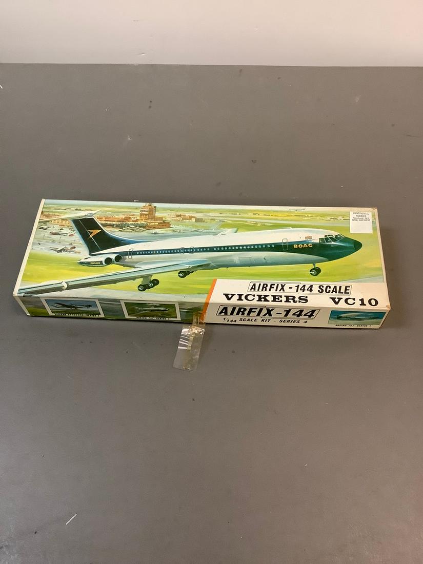 Vintage AirFix Vickers VC10 144 Scale Model Kit Series 4 (1 of 1)