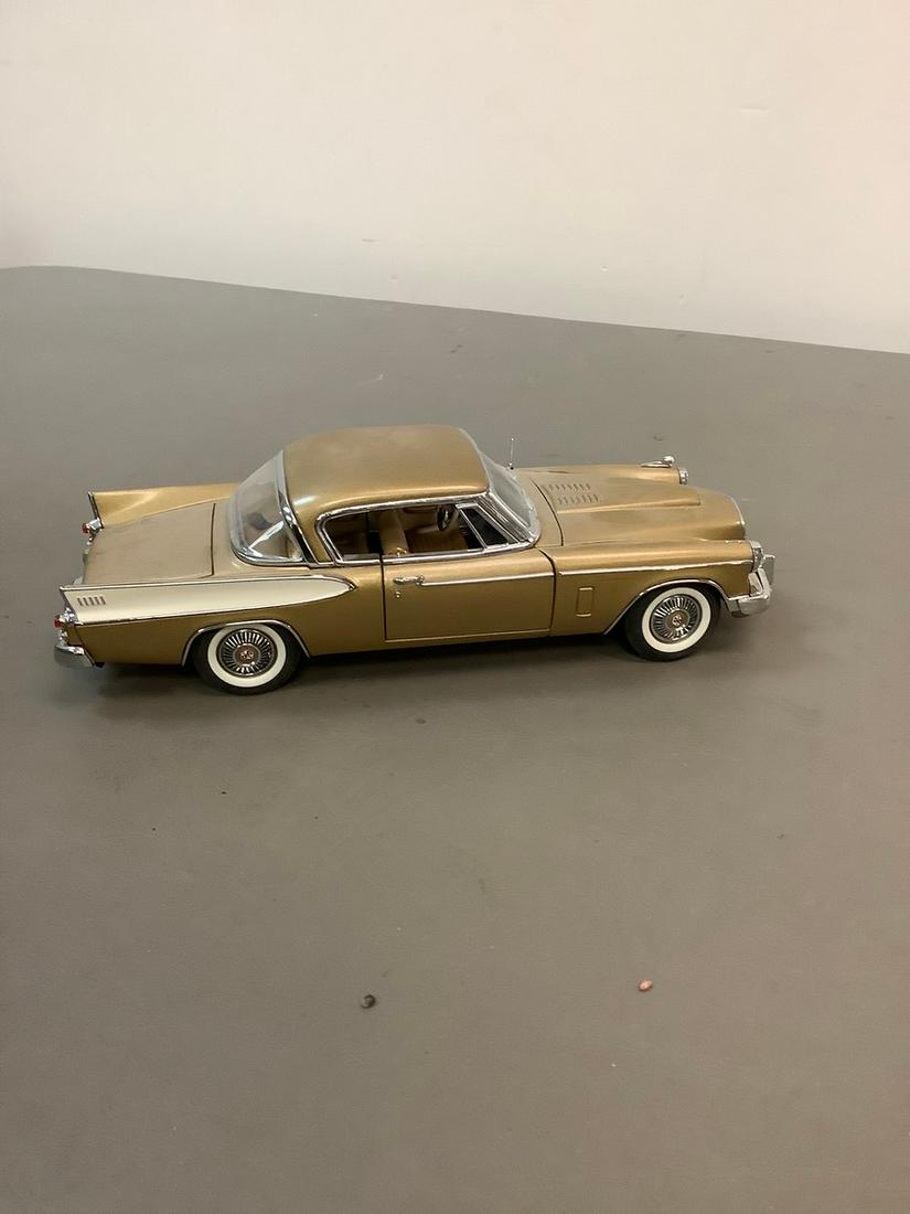 The Danbery Mint 1957 Studebaker Golden Hawk 8" (1 of 1)