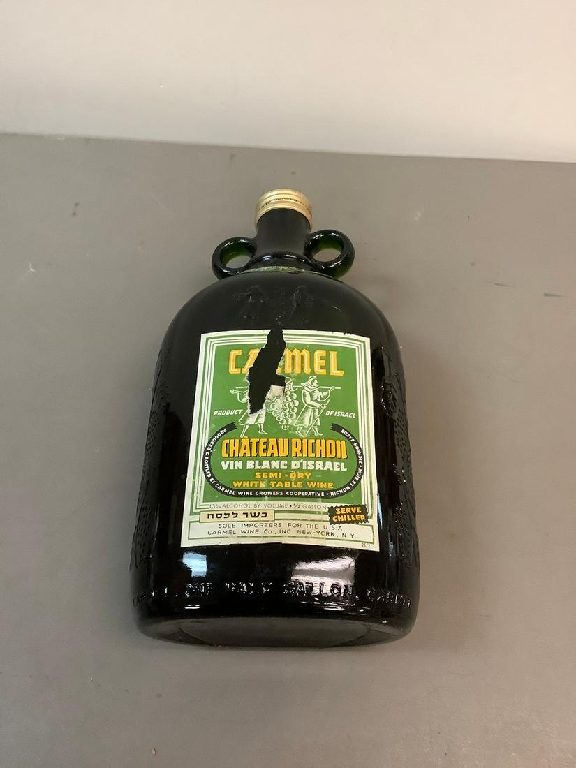Vintage Sealed Carmel Chateau Richon White Table Wine 1/2 Gallon: Vintage Sealed Carmel Chateau Richon White Table Wine 1/2 Gallon
