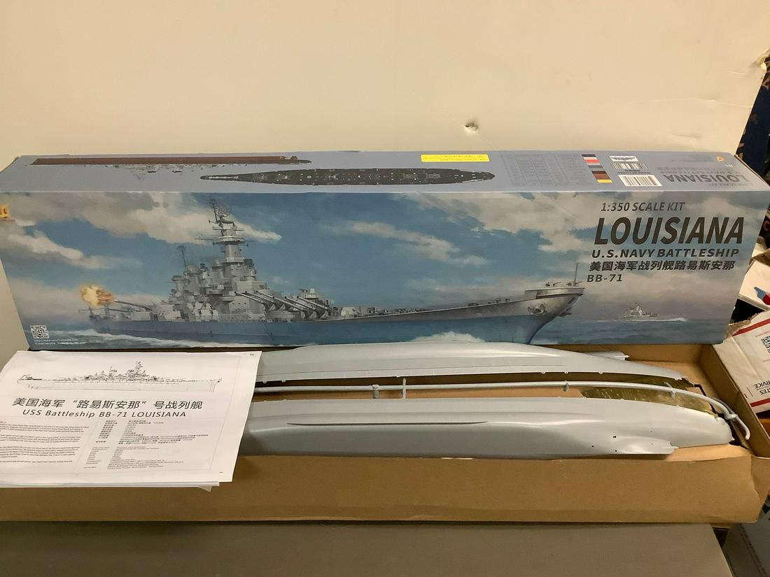 Very Fire Louisiana U.S. Navy Battleship 1:350 Scale Kit (1 of 1)