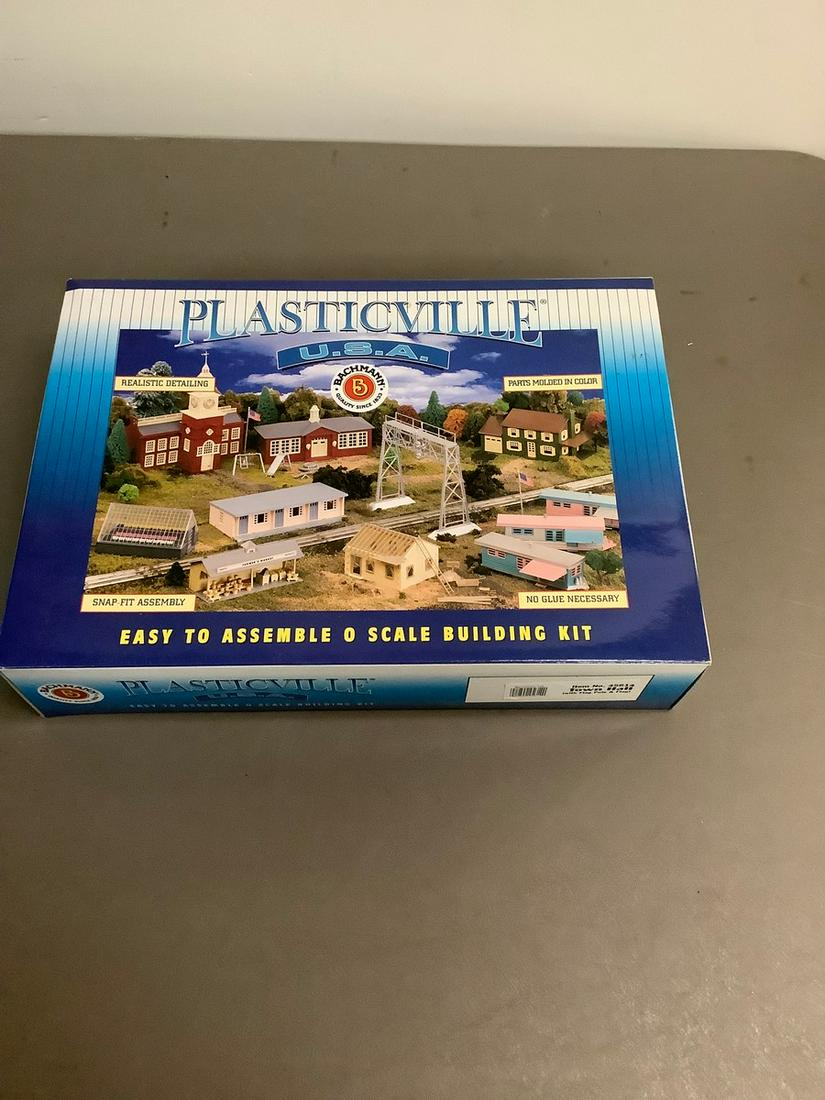Bachmann Plasticville U.S.A. Town Hall Building Set (1 of 1)