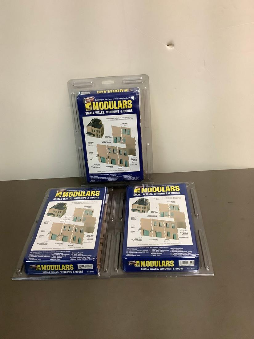Lot of CornerStone HO Scale Modulars Small Walls, Windows & Doors (1 of 1)