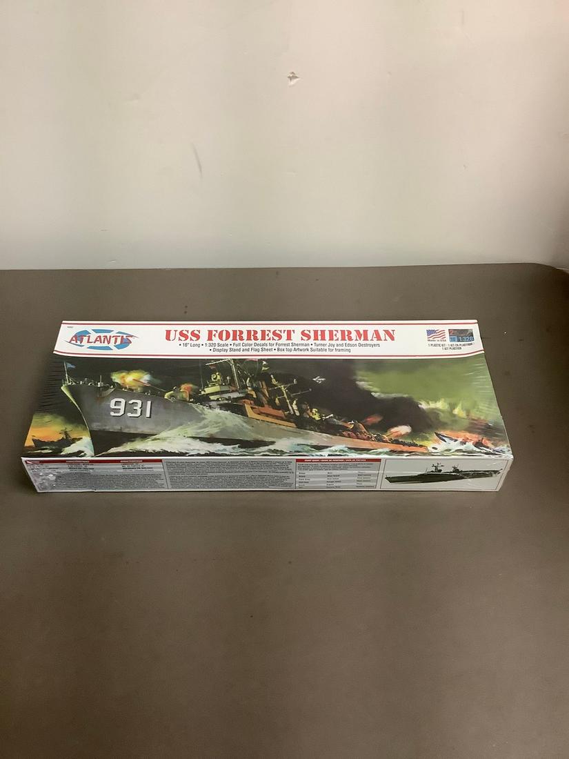 Sealed Atlantis USS Forrest Sherman 1:320 Scale Model Kit (1 of 1)