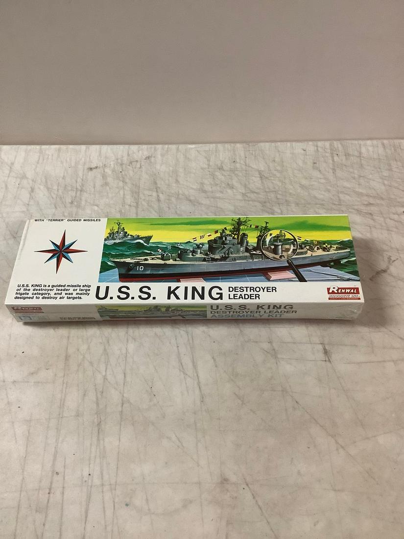 Sealed Renwal U.S.S. King Destroyer Leader 1:500 Scale Model Kit (1 of 1)