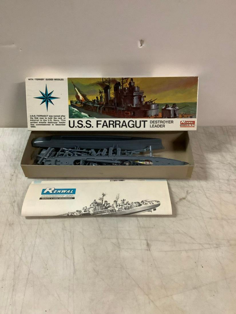 Vintage Renwal U.S.S. Farragut Destroyer Leader Assembly Kit 1:500 Scale (1 of 1)