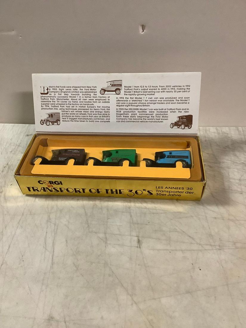 Vintage Corgi Transport of The 30's 3 Ford Model T Vans: Vintage Corgi Transport of The 30's 3 Ford Model T Vans