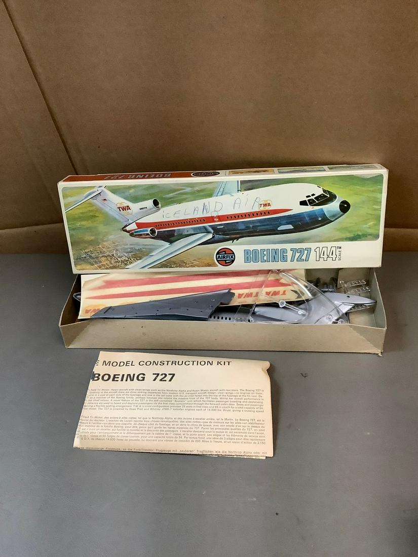 Vintage AirFix Boeing 727 1/144 Scale Model Kit (1 of 1)