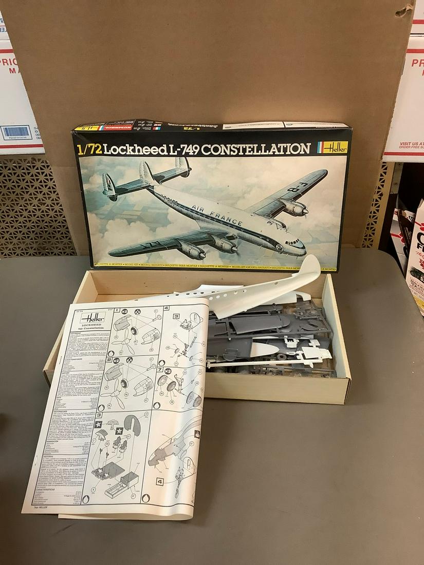Vintage Heller Lockheed L-749 Constellation 1/72 Scale Model Kit (1 of 1)