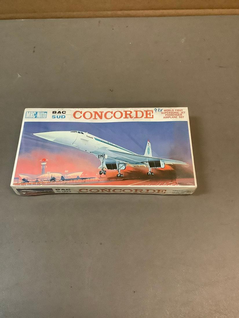 Sealed MRC Nitto Bac Sud Concorde 1/250 Scale Model Kit: Sealed MRC Nitto Bac Sud Concorde 1/250 Scale Model Kit