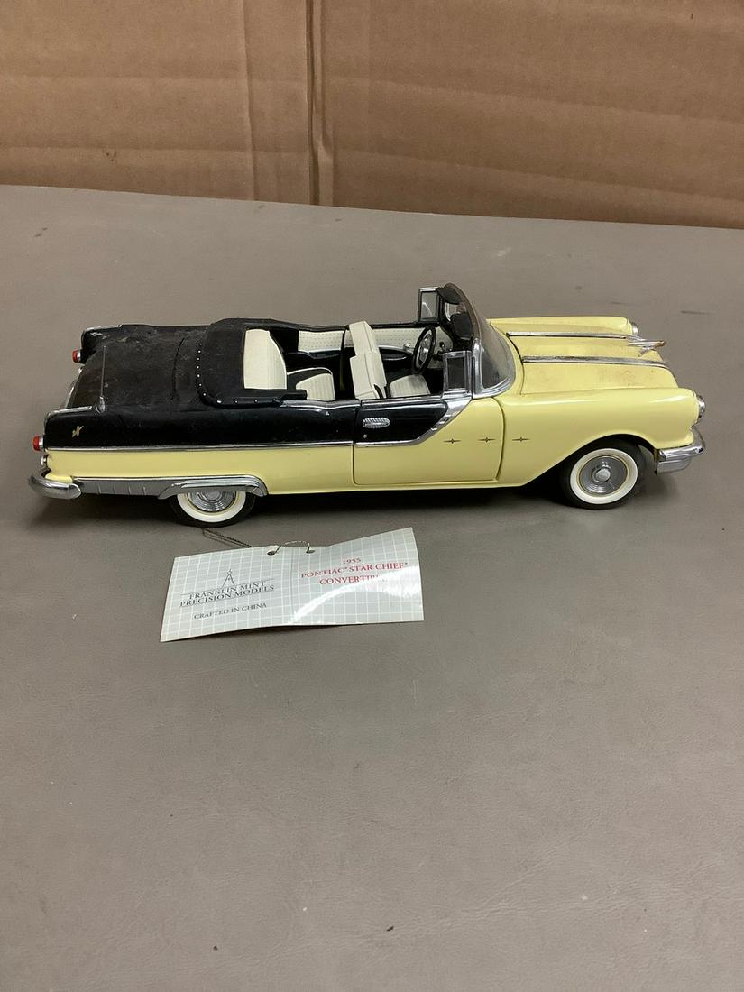 The Franklin Mint 1955 Pontiac Star Chief Convertible 9": The Franklin Mint 1955 Pontiac Star Chief Convertible 9"