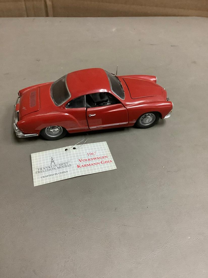 The Franklin Mint 1967 Volkswagen Karmann Ghia 6.5": The Franklin Mint 1967 Volkswagen Karmann Ghia 6.5"