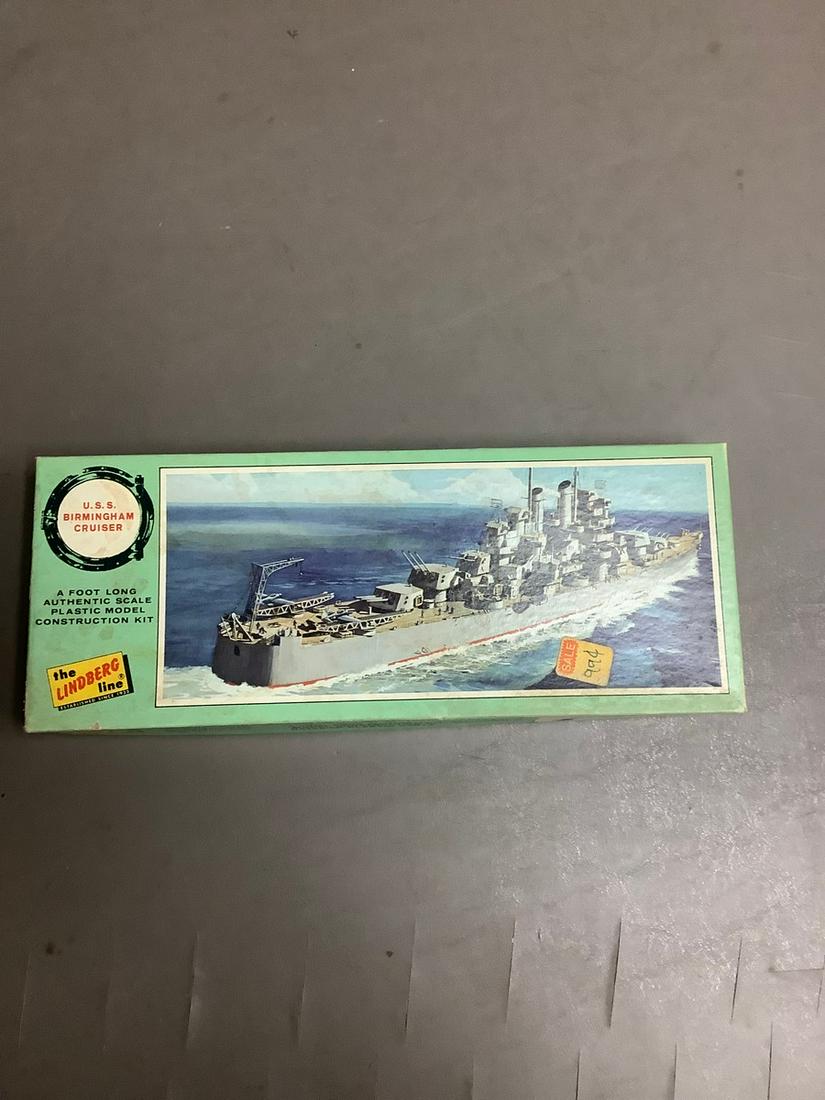 Vintage Lindberg U.S.S. Birmingham Crusier model kit 12 inches long: Vintage Lindberg U.S.S. Birmingham Crusier model kit 12 inches long