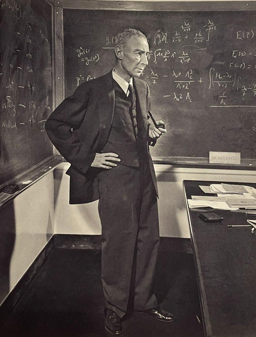 Yousuf Karsh - Robert Oppenheimer (1 of 1)