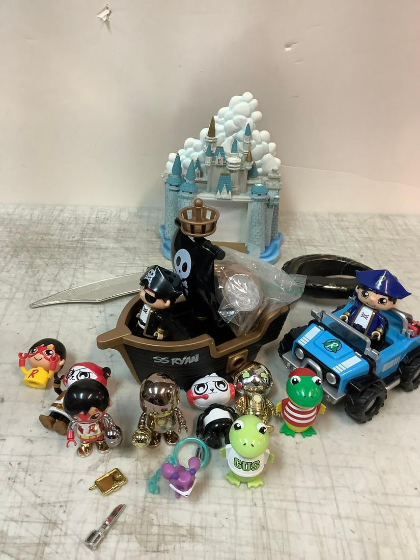 Lot of Ryan toys and Disney Picture Frame: Lot of Ryan toys and Disney Picture Frame