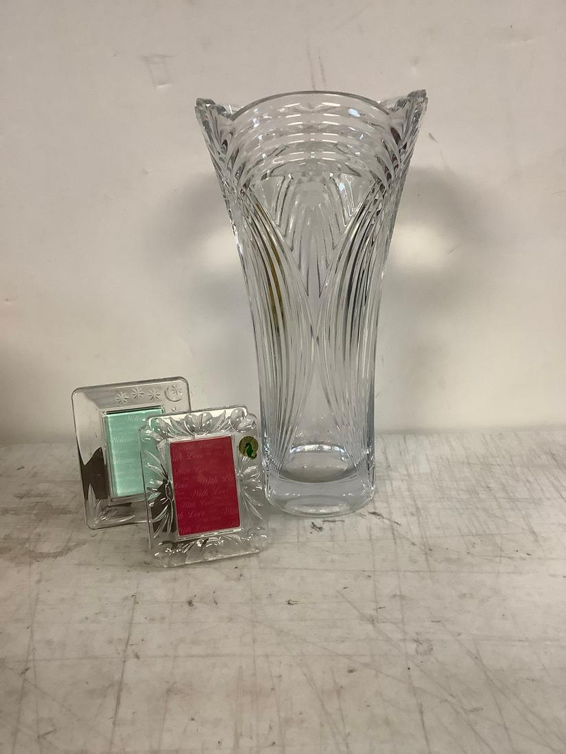 2006 Champion Meadow Course Hunterdon Golf Classic Vase and Two Waterford Crystal Picture Frames (1 of 1)