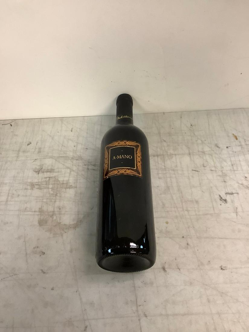 Sealed 2002 A-Mano Primitivo Puglia 750ml (1 of 1)