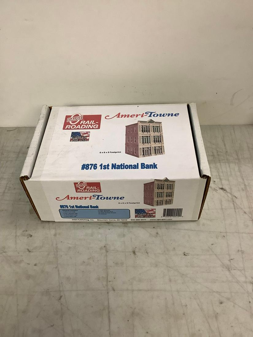 Sealed Ameri-Towne #876 1st Nationakl Bank Model Kit 6x6x9: Sealed Ameri-Towne #876 1st Nationakl Bank Model Kit 6x6x9