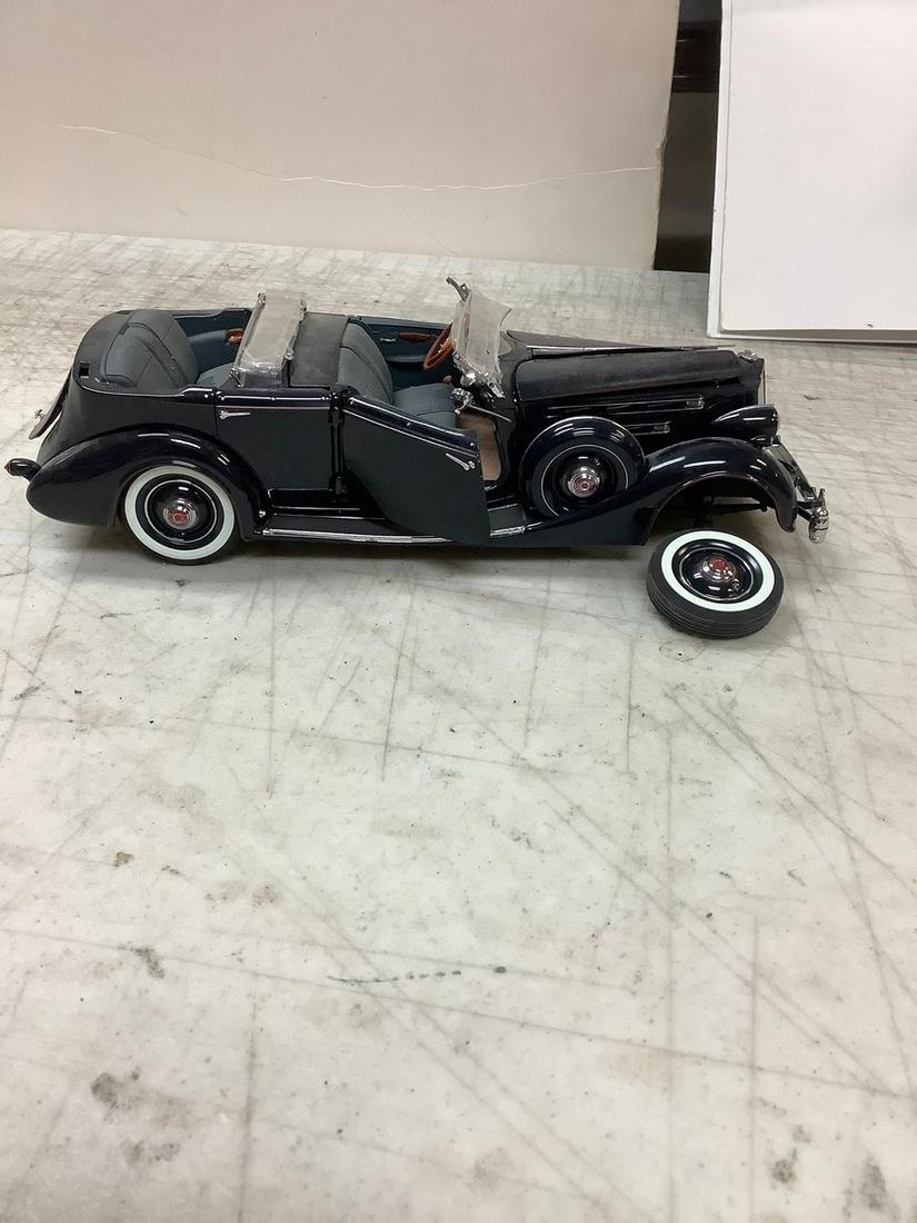 The Danbury Mint 1938 Packard Twelve Sport Phaeton 9" (Needs Repair) (1 of 1)