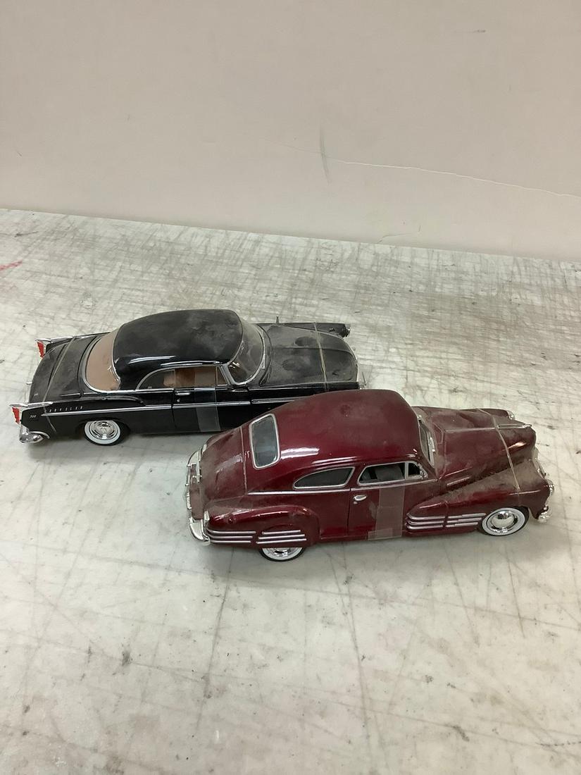 Motor Max 1948 Chevy Aerosedan, Motor Max 1955 Chrysler C300, longest 8.5" (1 of 1)