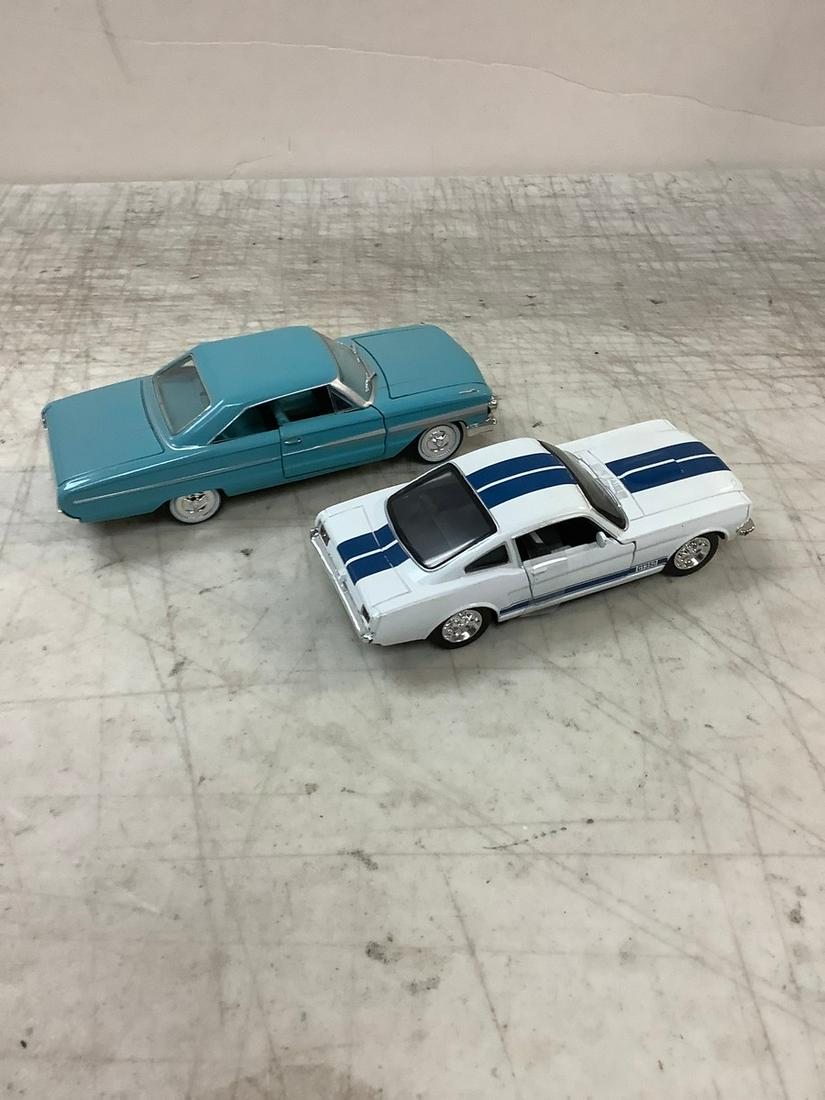 1964 Ford Galaxie, New Ray 1966 Shelby G.T. 350, longest 6.5": 1964 Ford Galaxie, New Ray 1966 Shelby G.T. 350, longest 6.5"