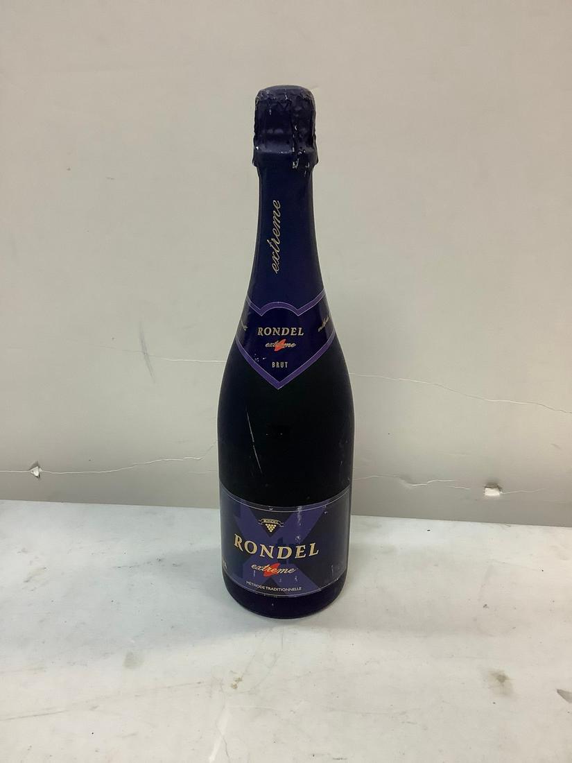 Sealed Rondel Extreme Brut Sparking Wine 750ml: Sealed Rondel Extreme Brut Sparking Wine 750ml