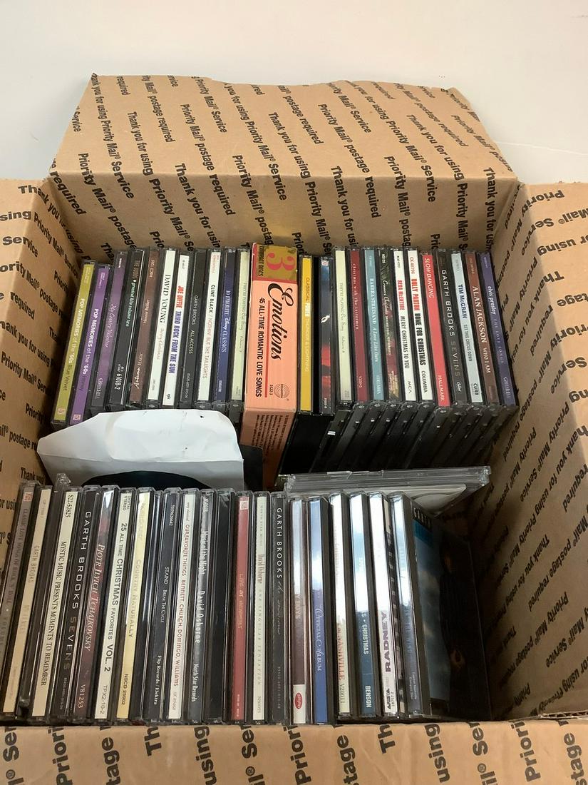 Lot of CDs, including, Reba McEntire, Garth Brooks, Elvis Presley and more: Lot of CDs, including, Reba McEntire, Garth Brooks, Elvis Presley and more
