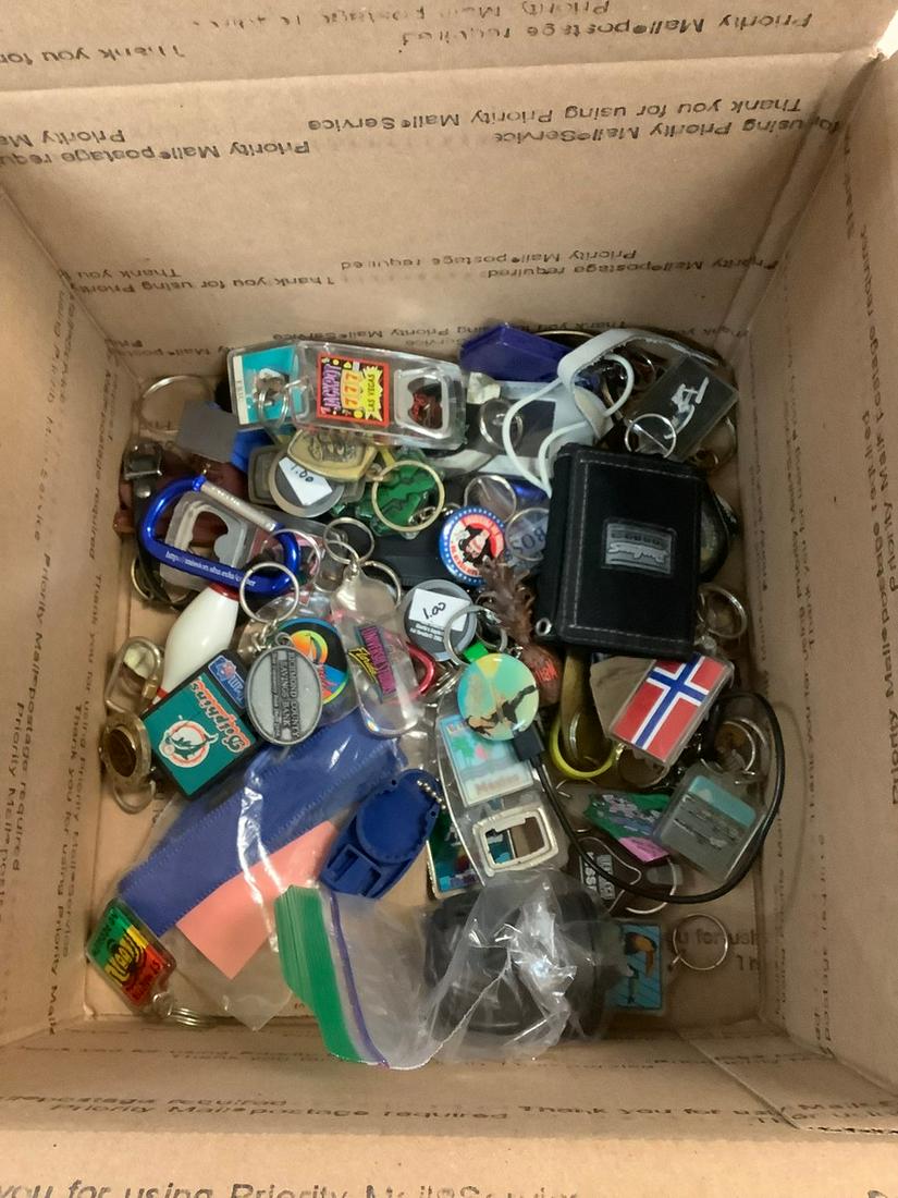 Lot of Vintage Keychains and More: Lot of Vintage Keychains and More