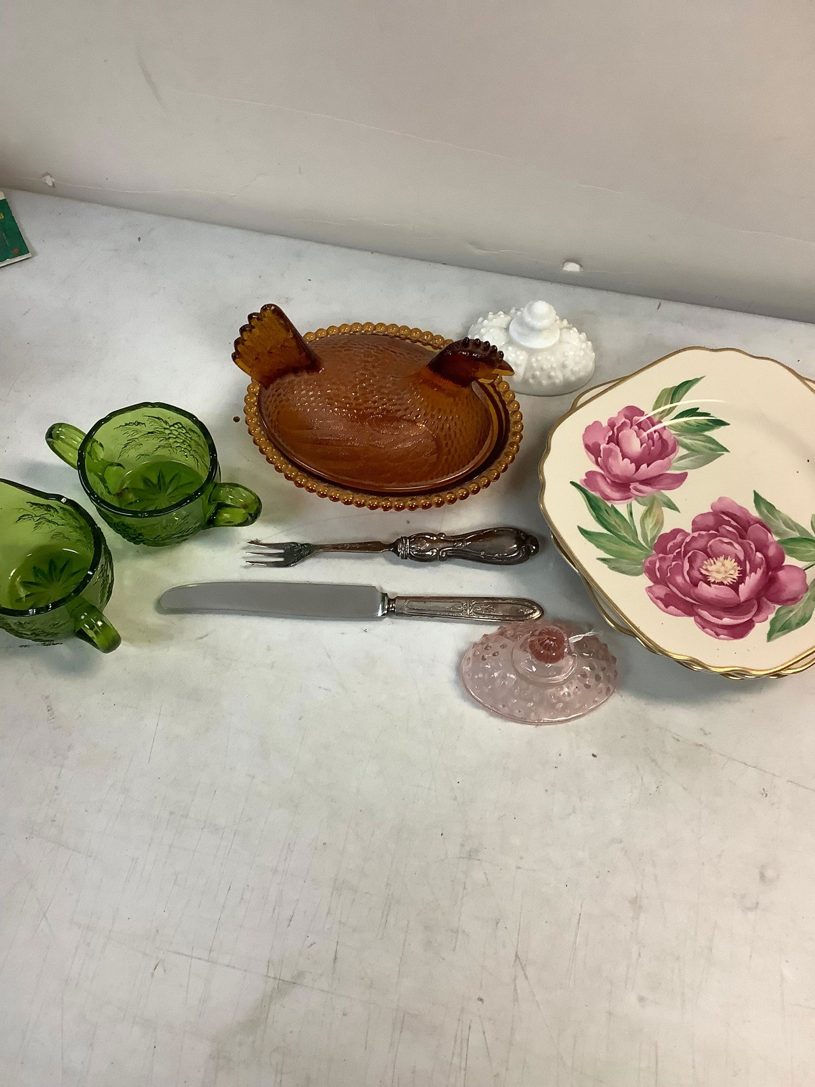 Lot of 4 Onondaga Pottery Plates, Rooster Covered Candy Dish and more (1 of 1)