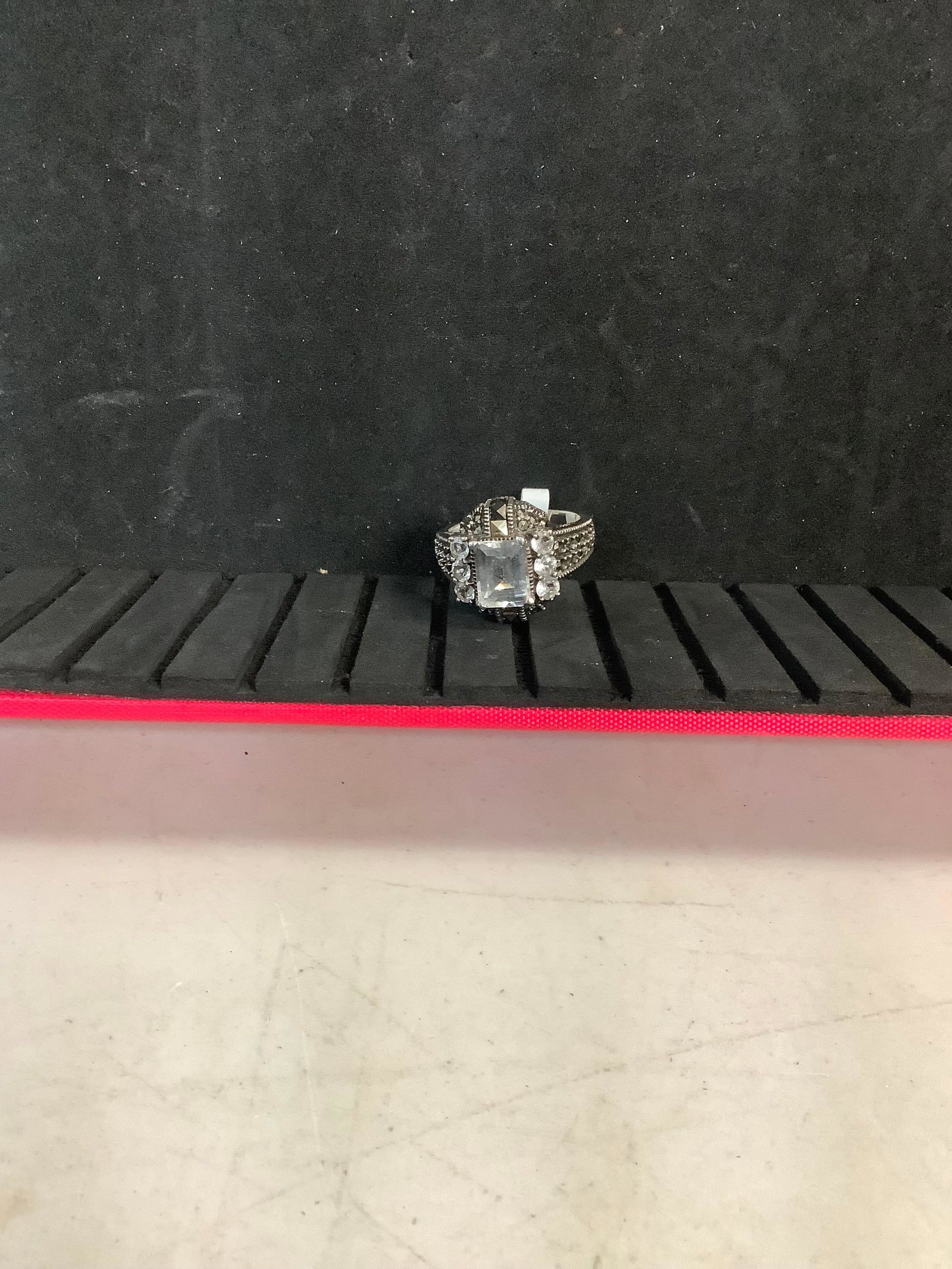 .925 Sterling Silver Marcasite Ring Size Unknown: .925 Sterling Silver Marcasite Ring Size Unknown