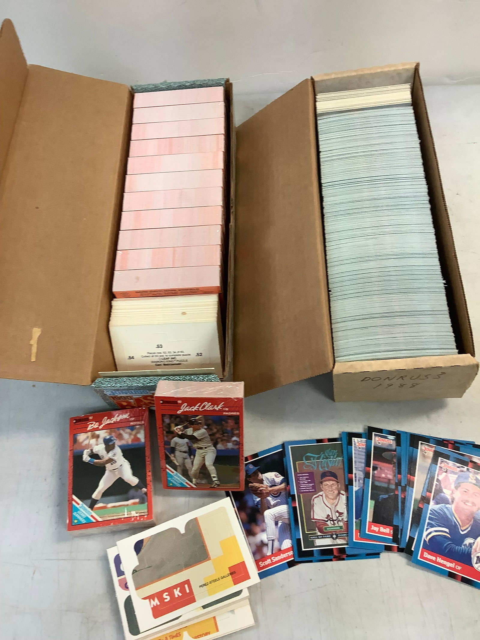 2 boxes Donruss baseball cards and puzzel 1988-1990 (1 of 1)