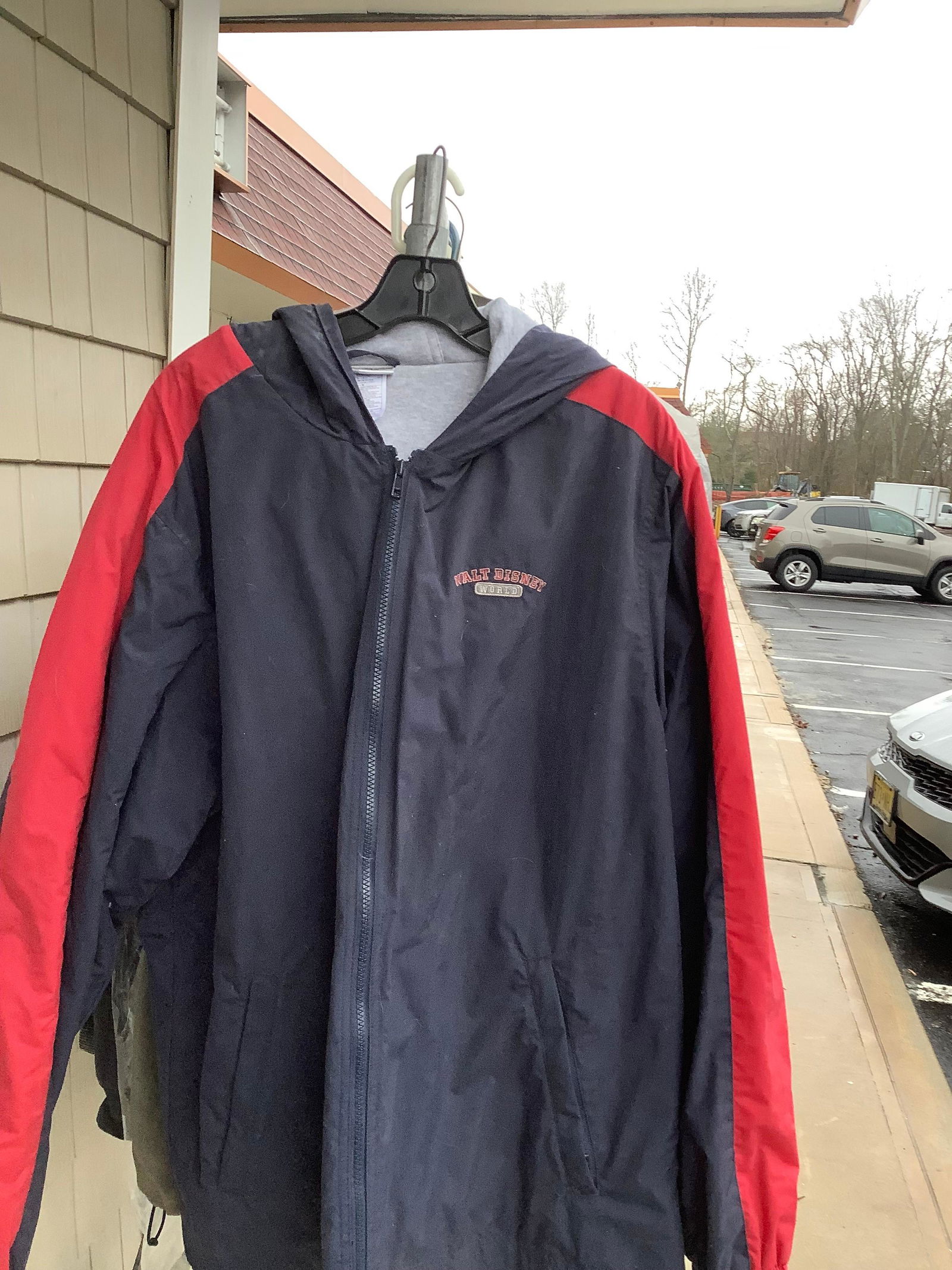 Walt Disney World Jacket w/ Tags Size L (1 of 1)