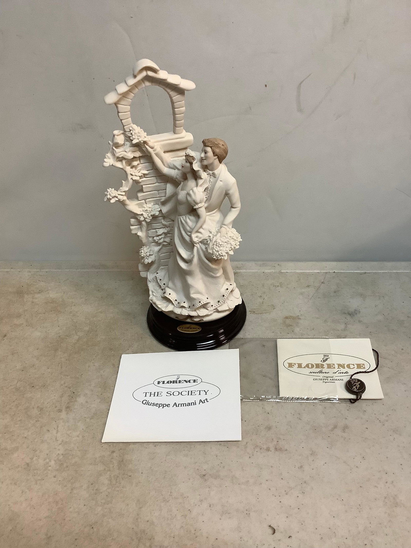 Florence Original Giuseppe Armani figure 11 in: Florence Original Giuseppe Armani figure 11 in