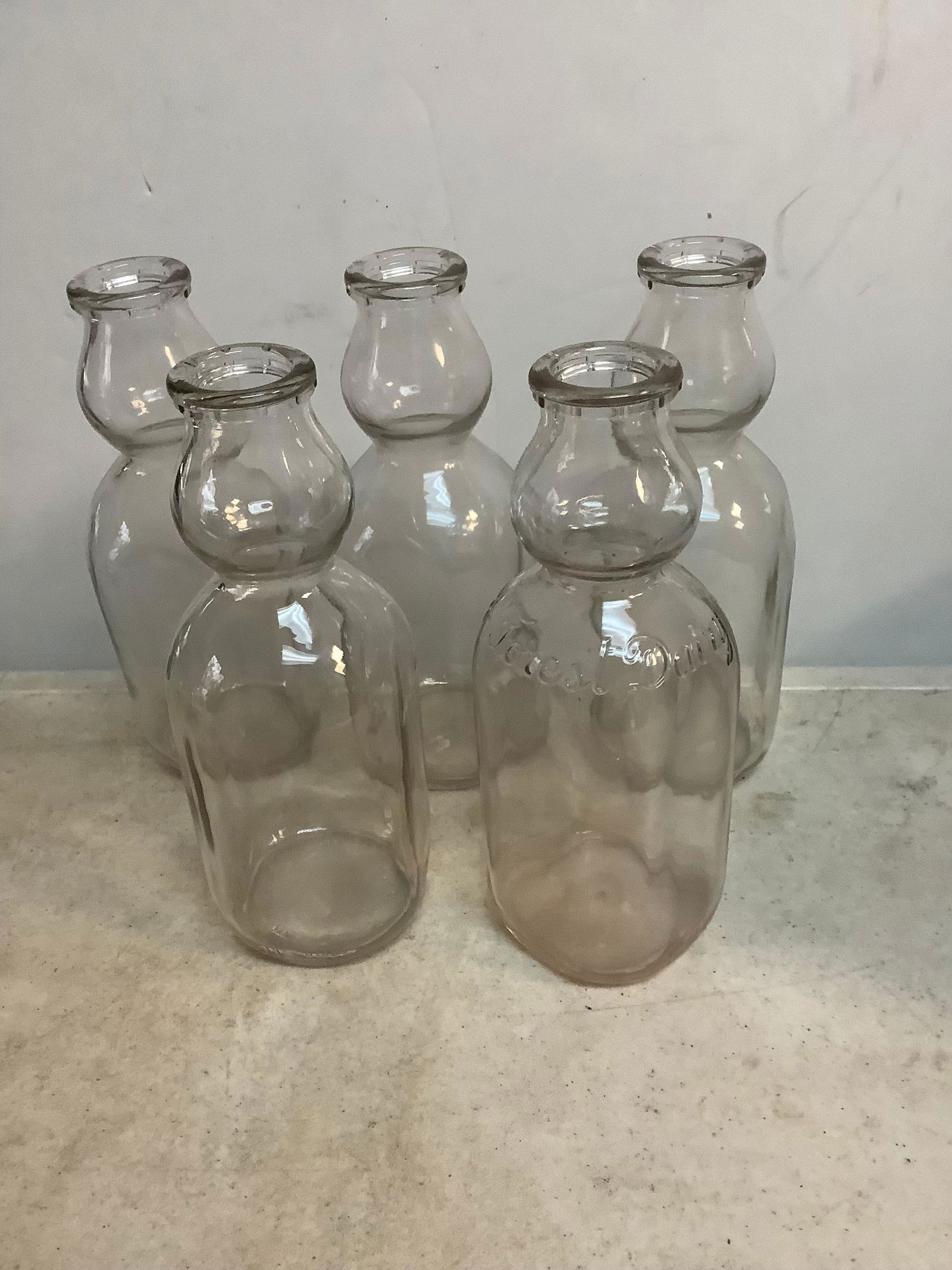 Lot of 1 Qt Vintage Glass Milk Bottles 1 From Forest Dairy (1 of 1)