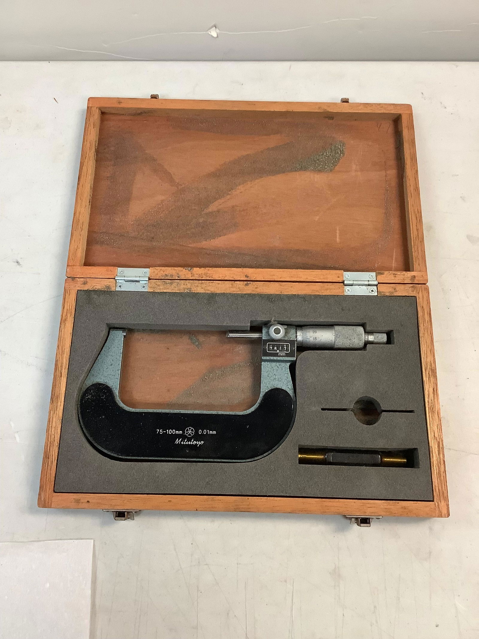 Vintage Mitutoyo Digit Outside Micrometer 75-100mm (1 of 1)