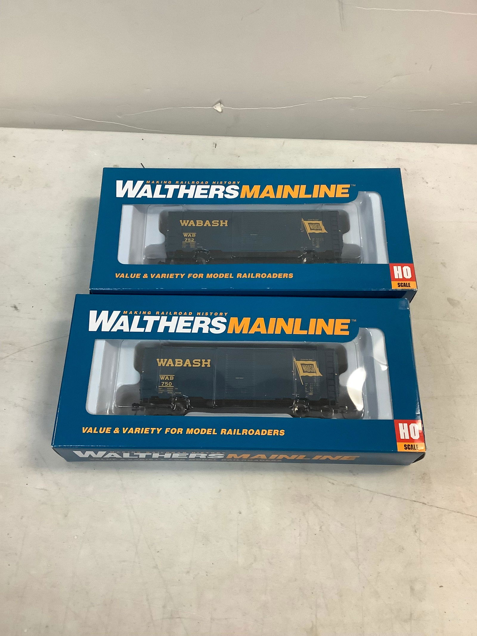 Lot of Walther's Mainline Model Trains (1 of 1)