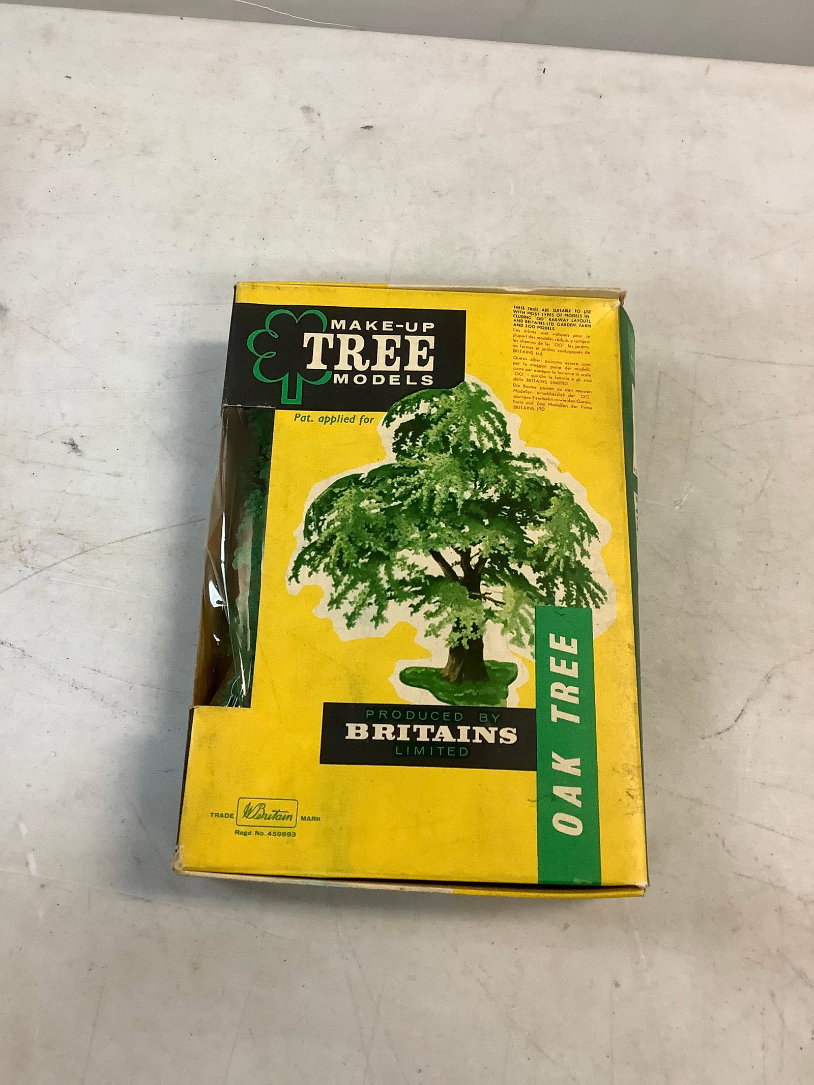 Britain's oak tree model (1 of 1)