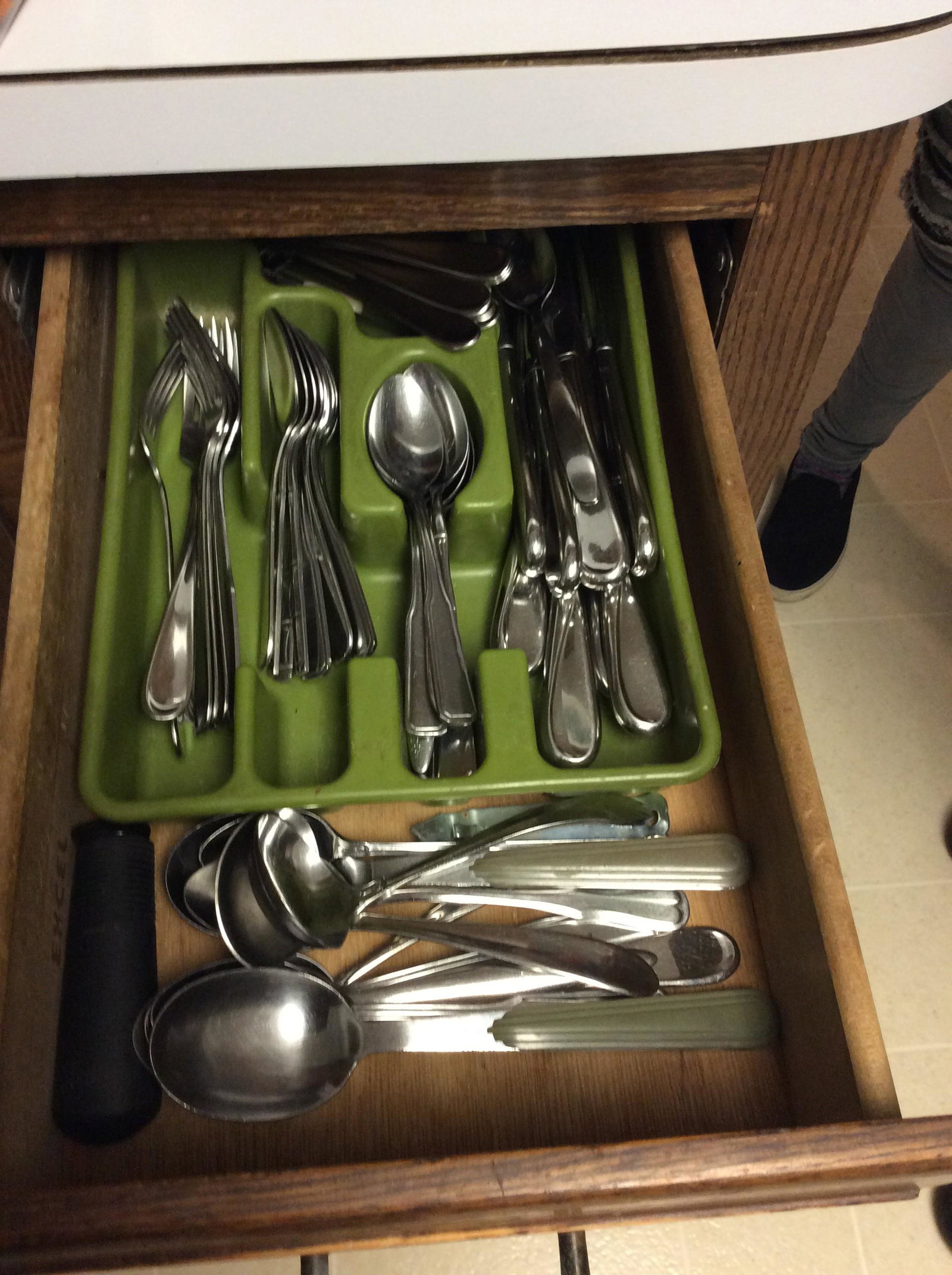 Lot of Flatware: Lot of Flatware
