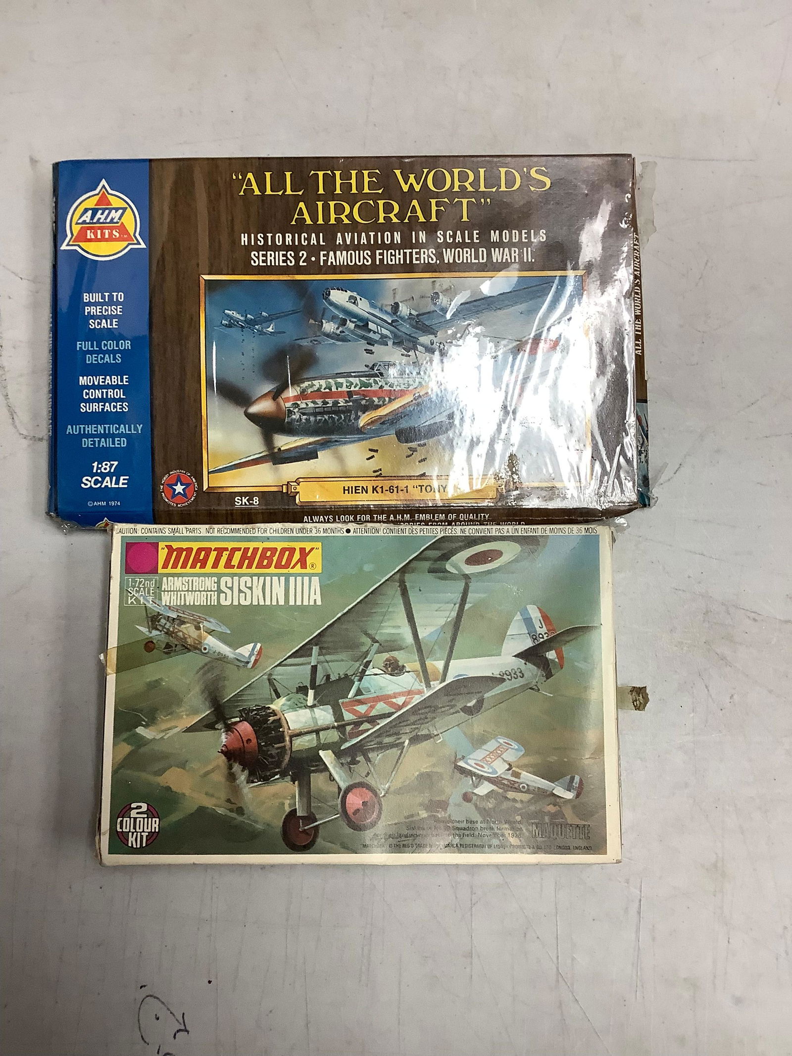 A.H.M Air craft kit and a Matchbox PK-25 siskin IIIA 2 color kit: A.H.M Air craft kit and a Matchbox PK-25 siskin IIIA 2 color kit