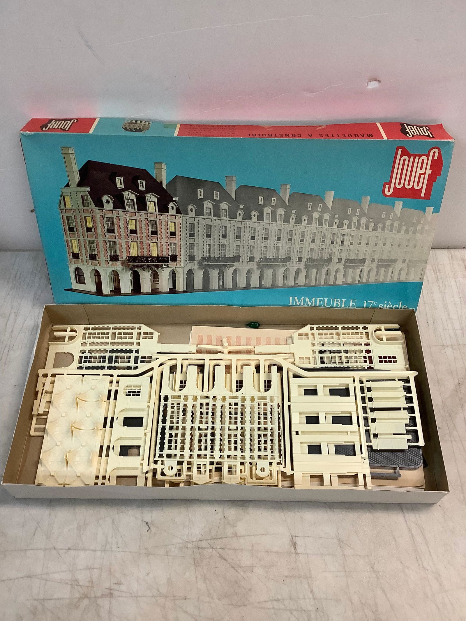 Jouef model build kit (1 of 1)