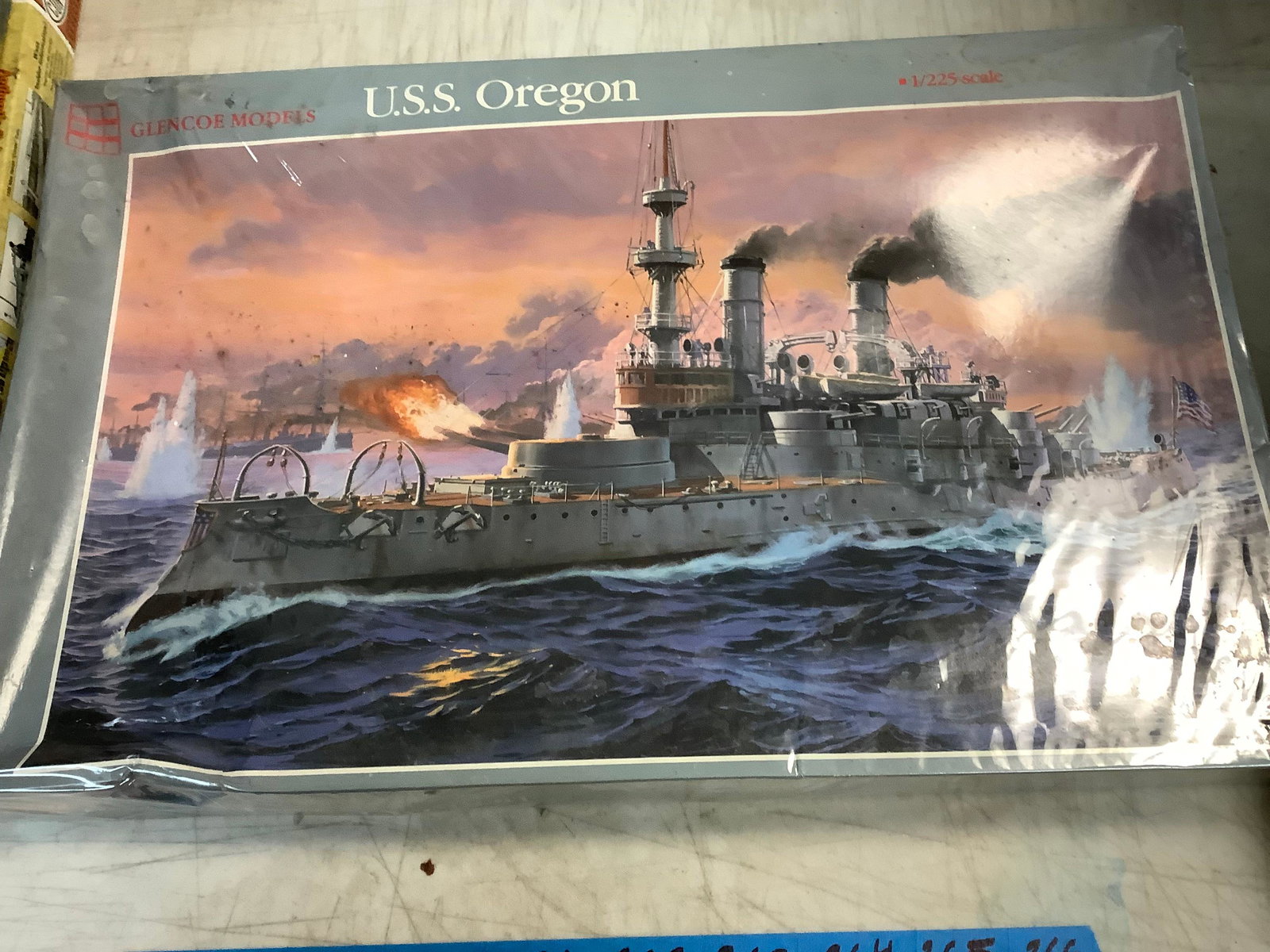 Glencoe models U.S.S Oregon sealed (1 of 1)