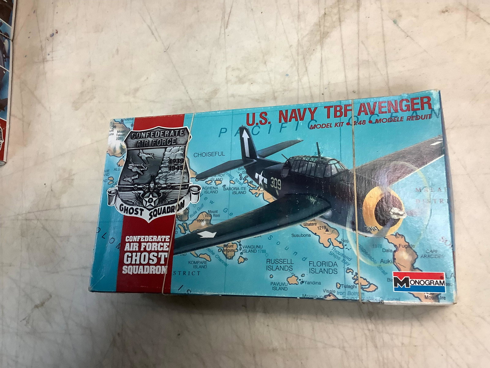 monogram f-6f hellcat plane model (1 of 1)