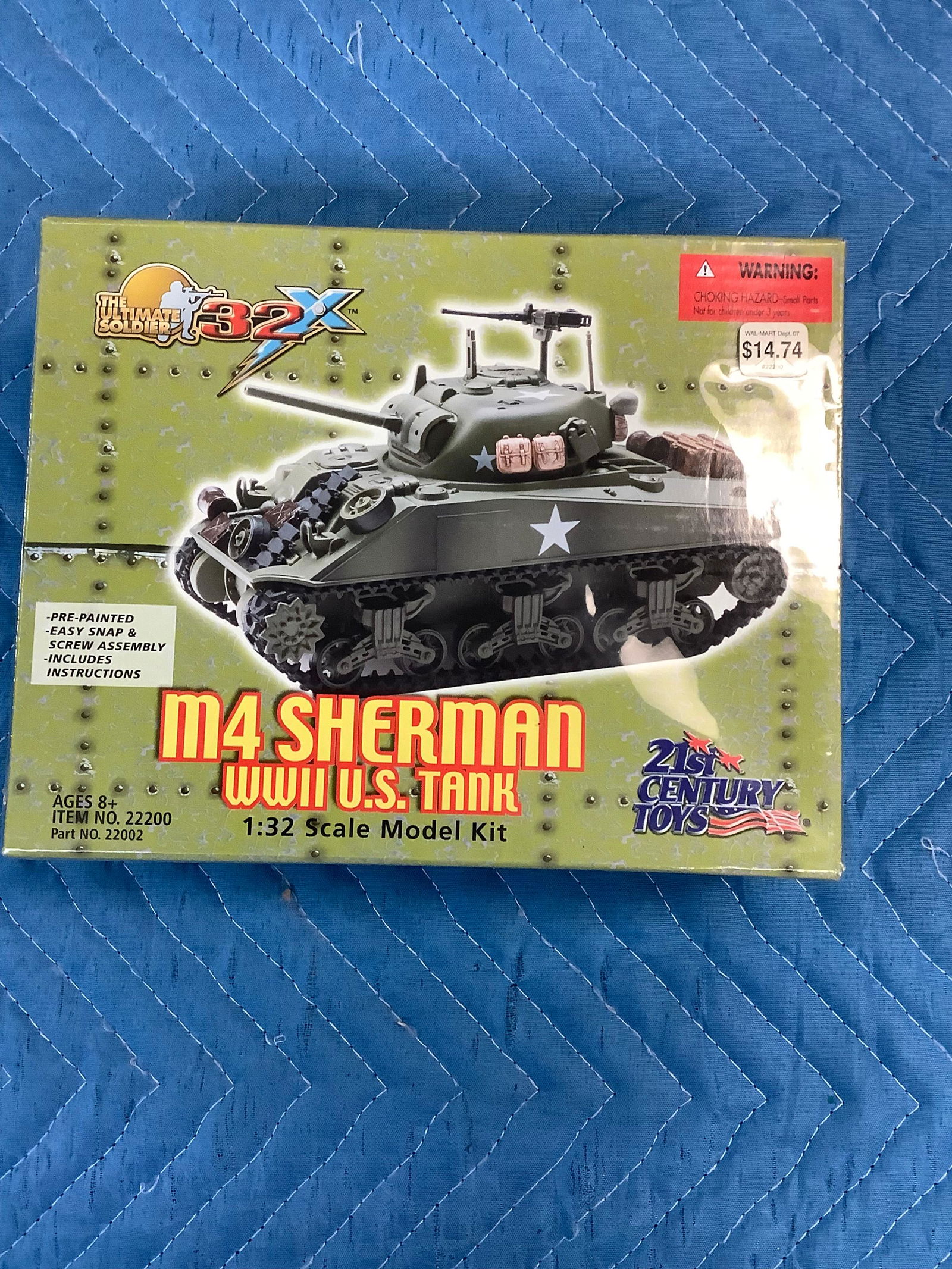 21st Century Toys m4 Sherman WWII U.S. Tank sealed (1 of 1)