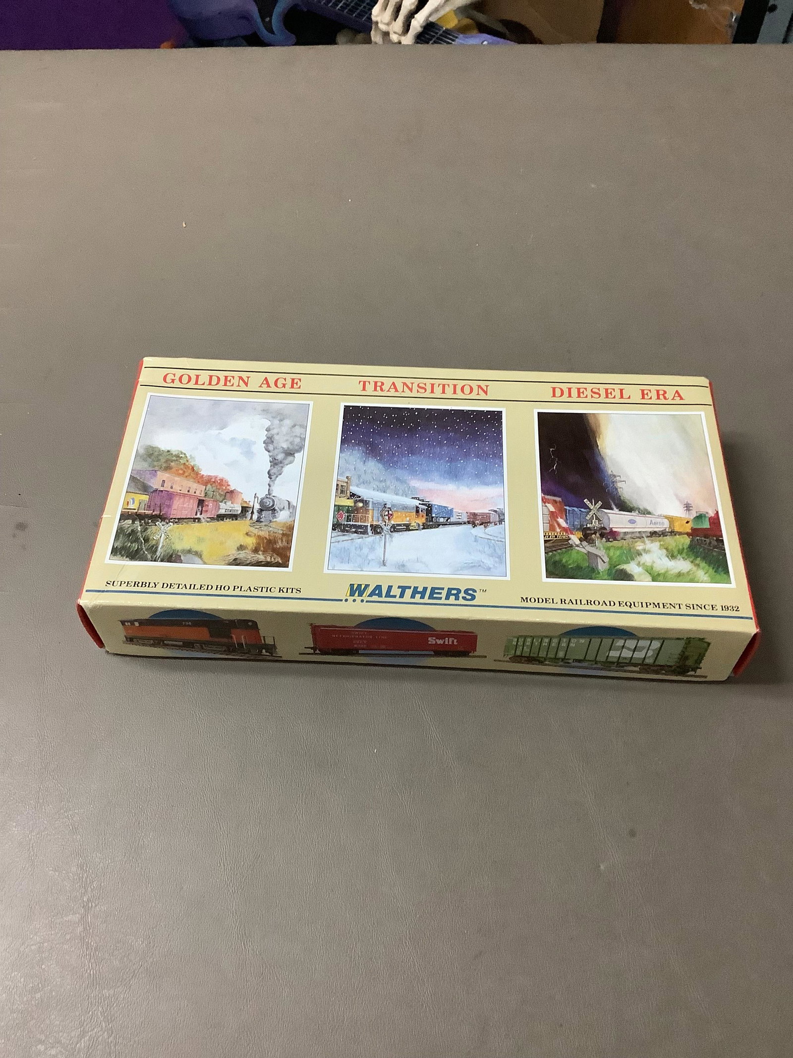 Walthers Model Railroad 25 Ton Industrial Crane: Walthers Model Railroad 25 Ton Industrial Crane