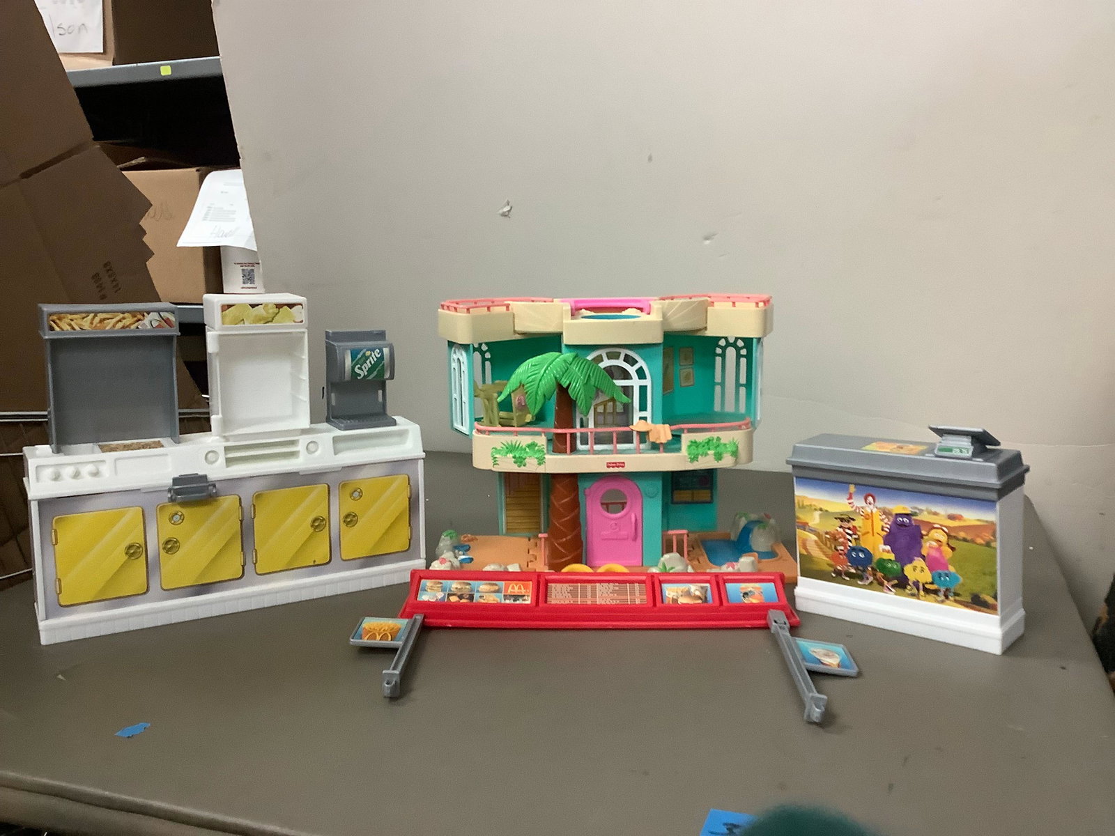 Lot of Fisher Price Play Set and McDonald Play Set (1 of 1)